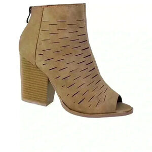 Yoki Women’s Katty-26 Sandals